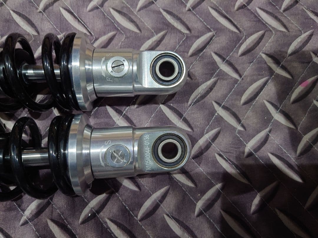 DAYTONA 240リアサスペンション