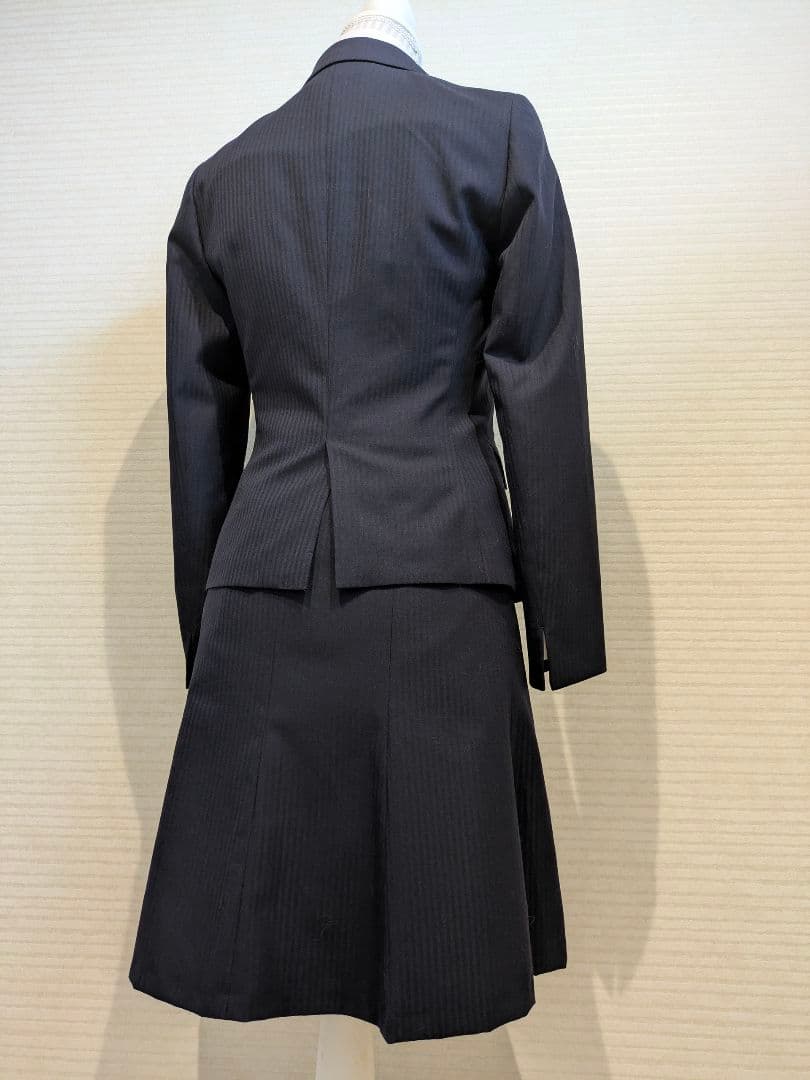 オ*人様 n-line Precious スーツ セットアップ ネイビー ボウタ