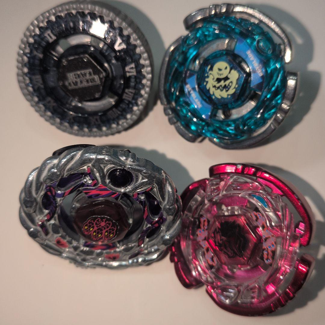 S*)様 メタルファイトベイブレード 10個セット ランチャーはオマケです。