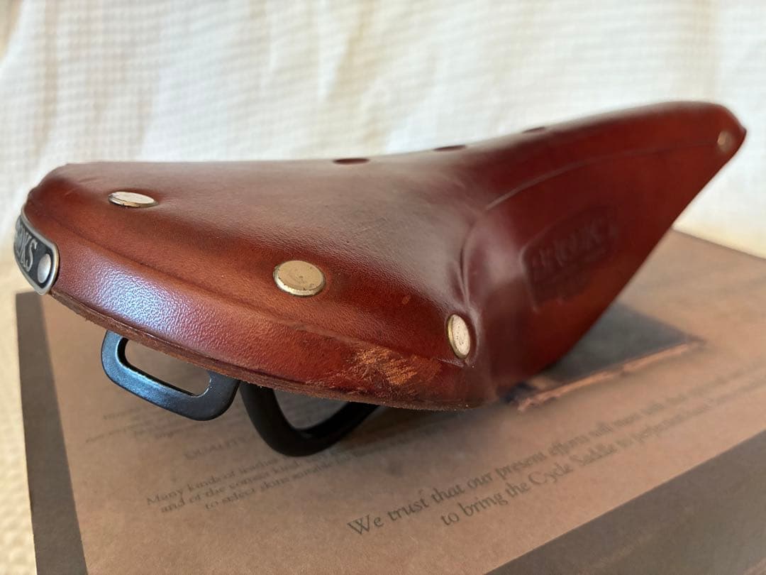 BROOKS B17 チャンピオンナロー ブラウンサドル