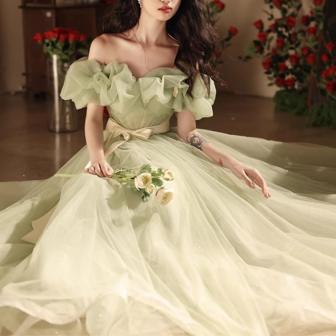 グリーン　誕生日　ハイウェストドレス　パーティー　お呼ばれ　ウェディング　カラー