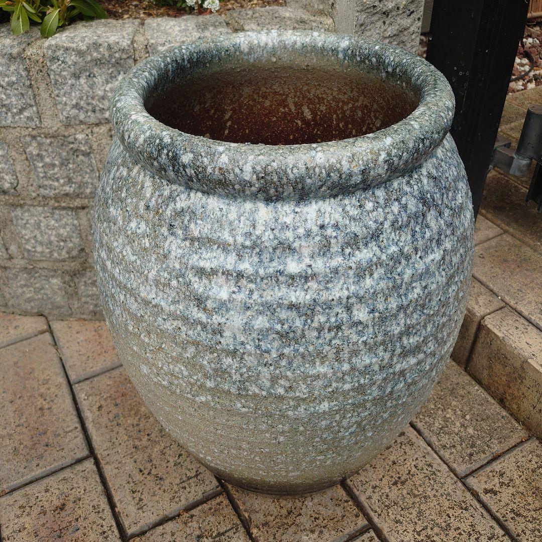 信楽焼　千段傘立て　青窯変壺型傘立