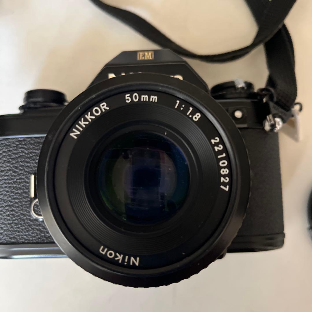 Nikon EM 　一眼レフカメラ標準レンズ・他セット