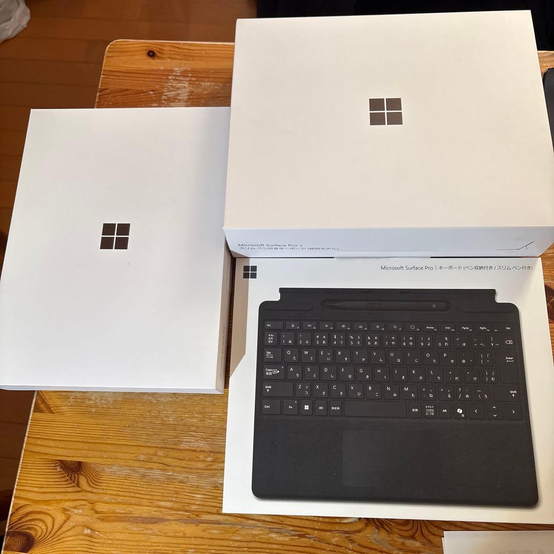 【美品・ケース/フィルム付き】Microsoft Surface Pro 11