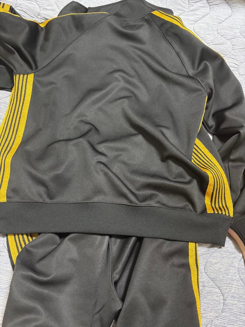 needles セットアップ別注品