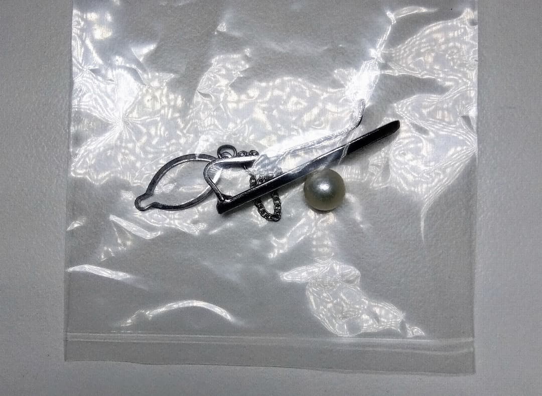 MIKIMOTOのK10製パール付きゴルフパターネクタイピン