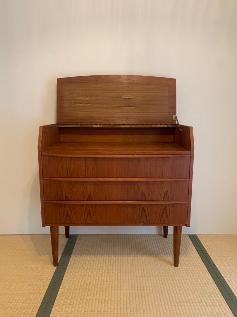 訳ありヴィンテージ北欧家具/ブラウン木製ドレッサー/チェスト 3引き出し