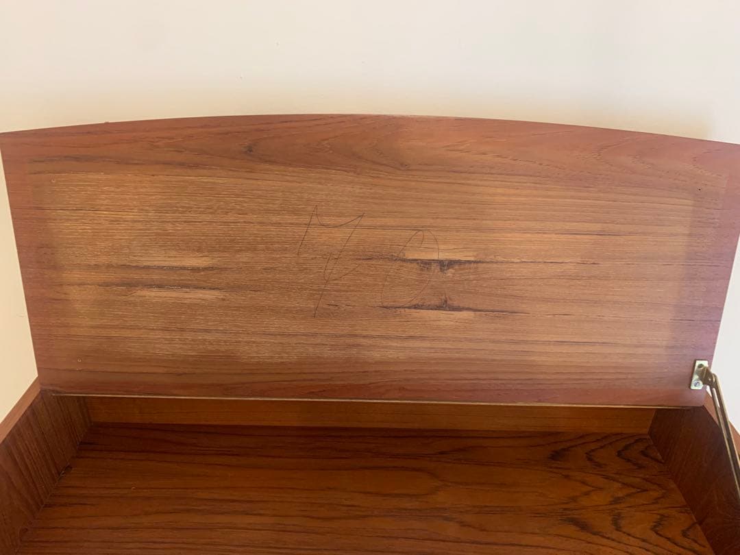 訳ありヴィンテージ北欧家具/ブラウン木製ドレッサー/チェスト 3引き出し