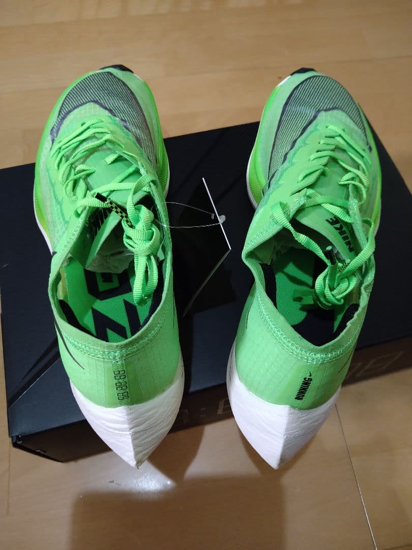 「新品」NIKEナイキズームXヴェイパーフライネクスト%初代28cm ラスト1点