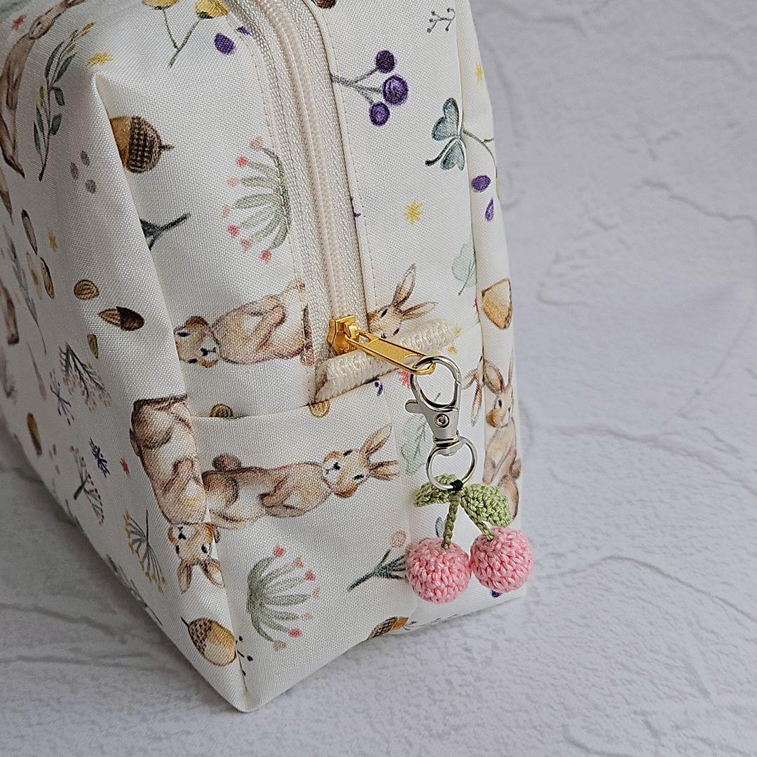 【まっきーオーダーページ】マザーズバッグ　保冷ポーチ　うさぎ　キルティング