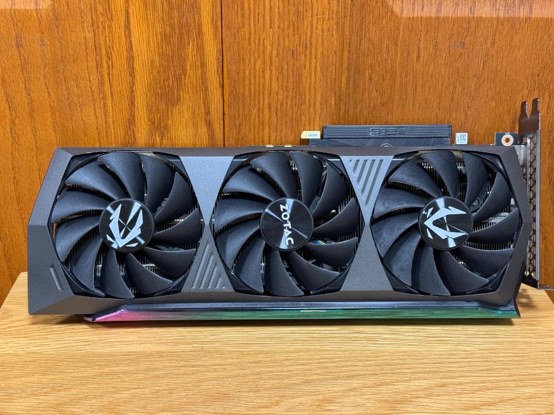 グラフィックボード・グラボ・ビデオカード zotac geforce RTX3070ti 8GB