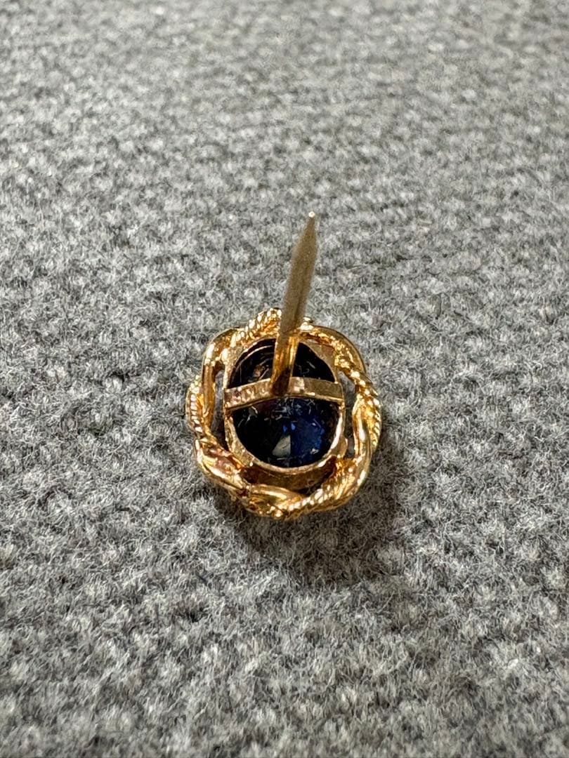 お*い様 ゴールド ネクタイピン 青色宝石／K18 サフィア　タイピン