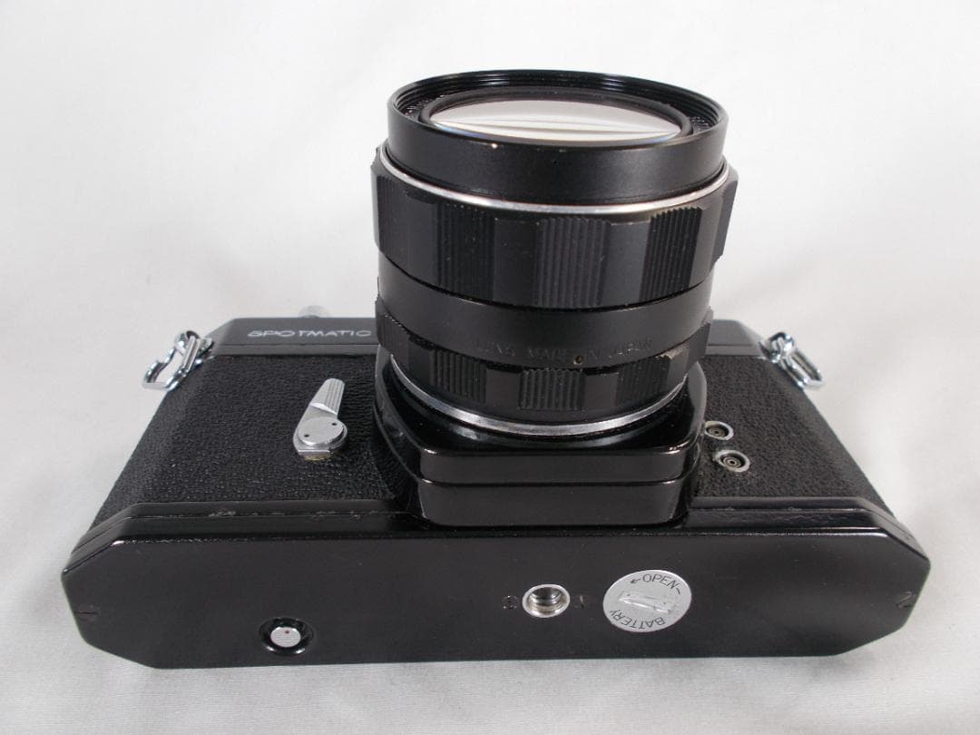 フィルムカメラ 整備済　Pentax SP　+ 広角レンズ 28mm　P260