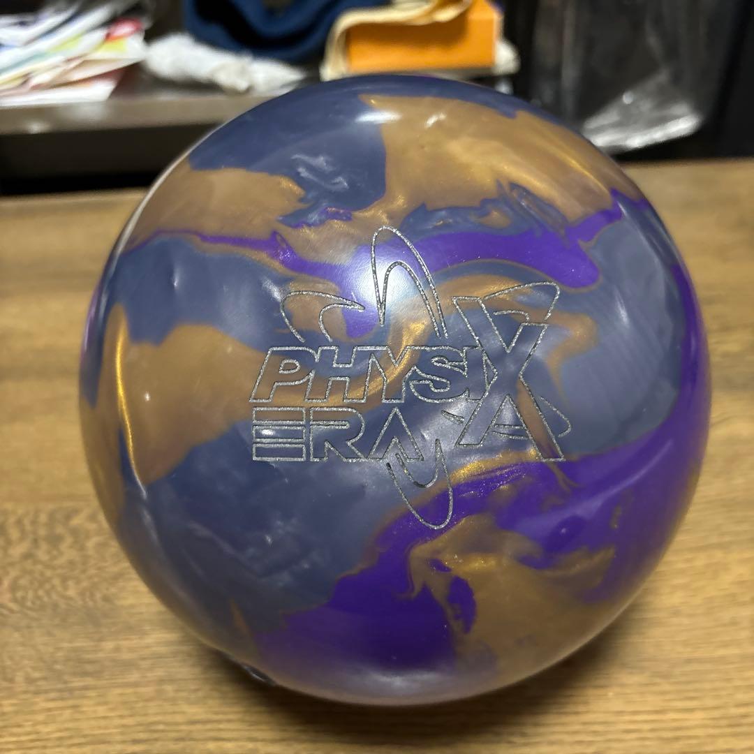 STORM PHYSIX ERAボウリングボール 14ポンド