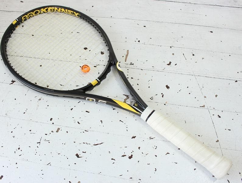 プロケネックス キネティック Q+5 テニスラケット G3