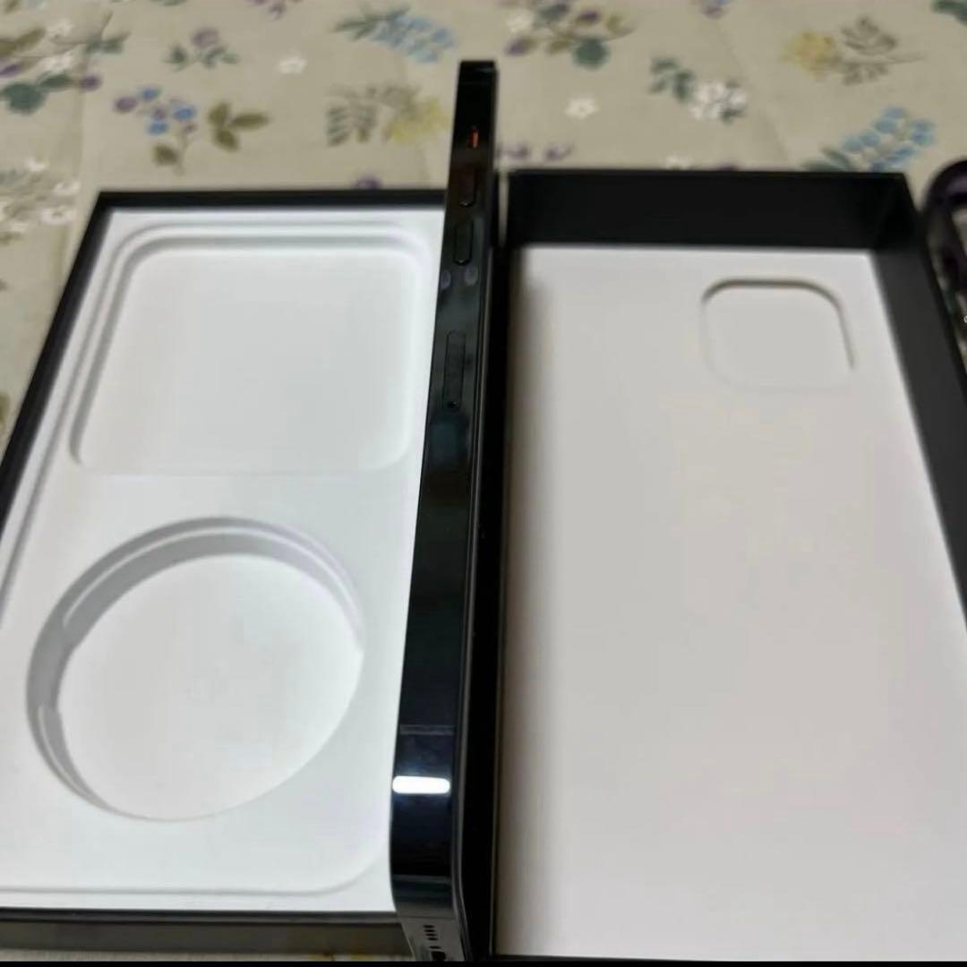 美品 iPhone 12 Pro Max 128GB パシフィックブルー