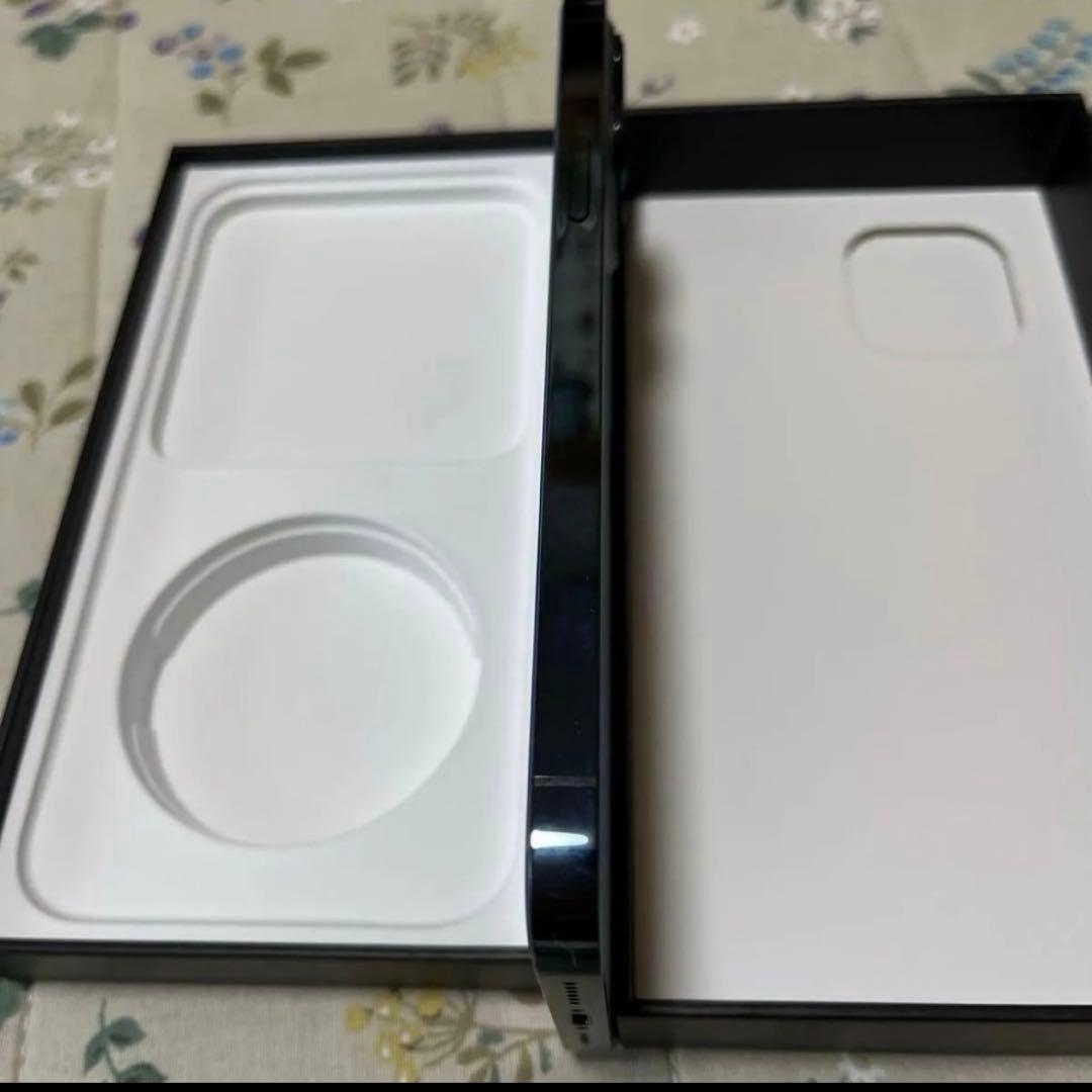 美品 iPhone 12 Pro Max 128GB パシフィックブルー