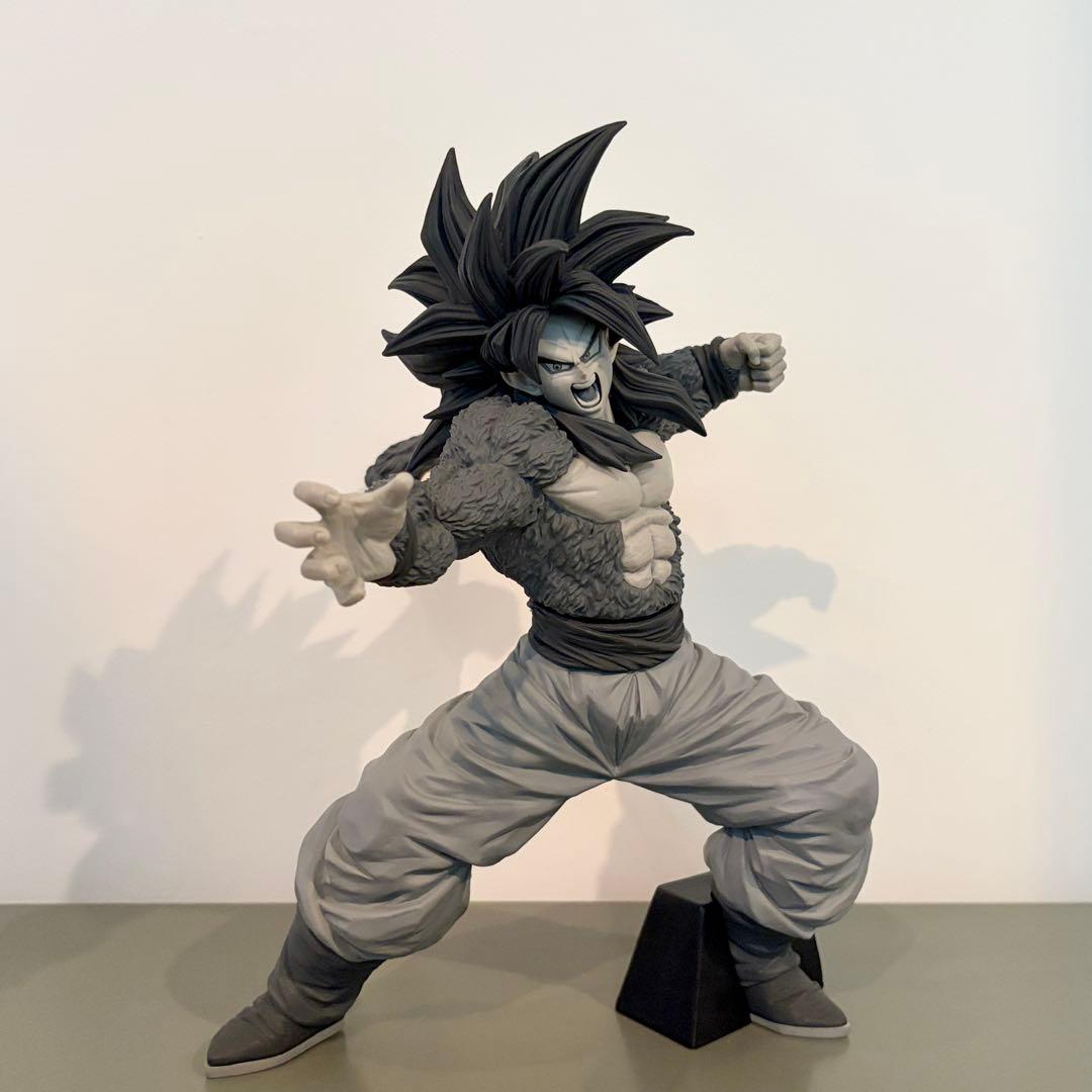 ドラゴンボ一ル SMSP C賞 超サイヤ人4 孫悟空 フィギュア