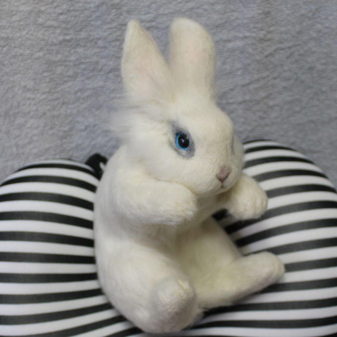 るんるんさま専用 羊毛フェルト オーダー「リアルで可愛いうさぎちゃん」