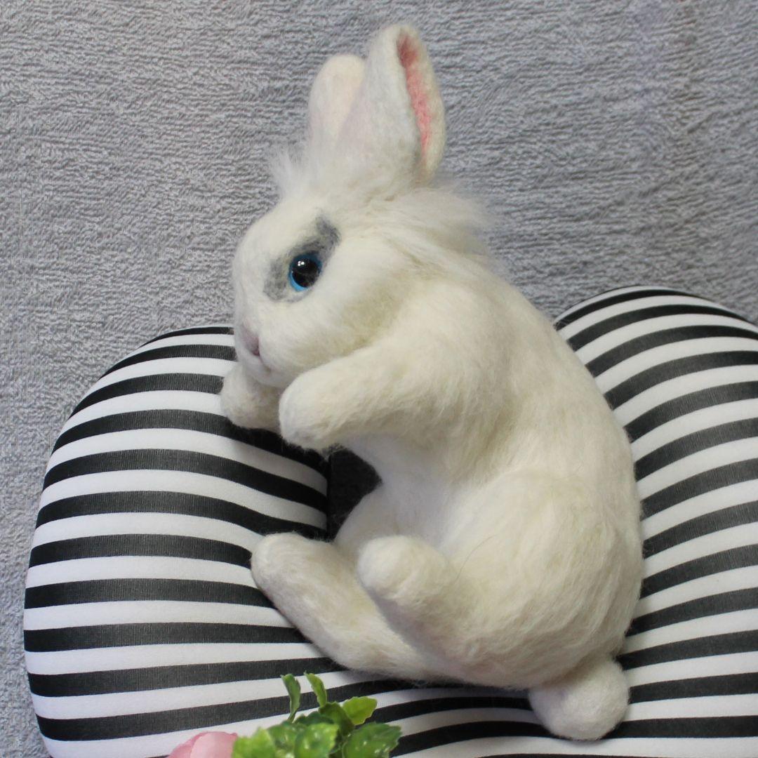 るんるんさま専用 羊毛フェルト オーダー「リアルで可愛いうさぎちゃん」