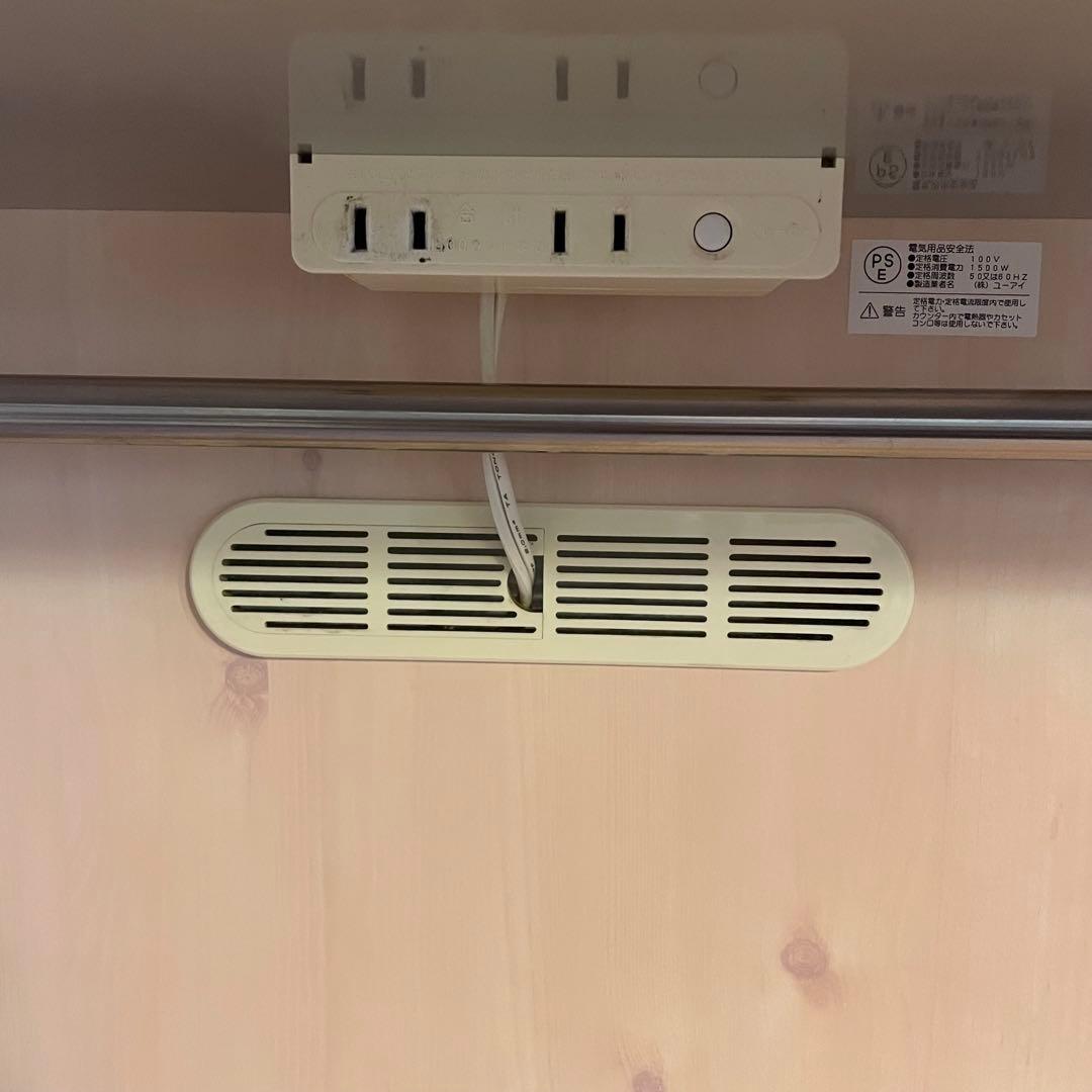 ナチュラル　ホワイト系食器棚　キャビネット