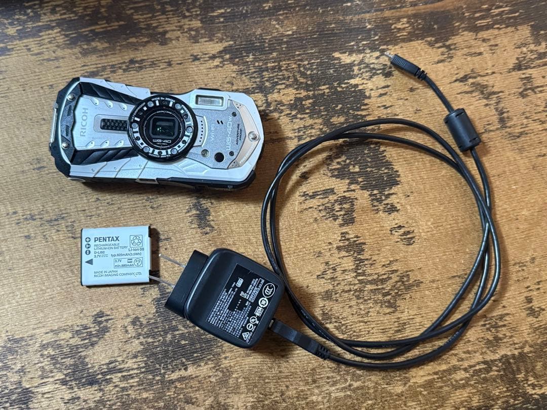 【中古】RICOH WG-40W コンパクトデジタルカメラ リコー (ホワイト)