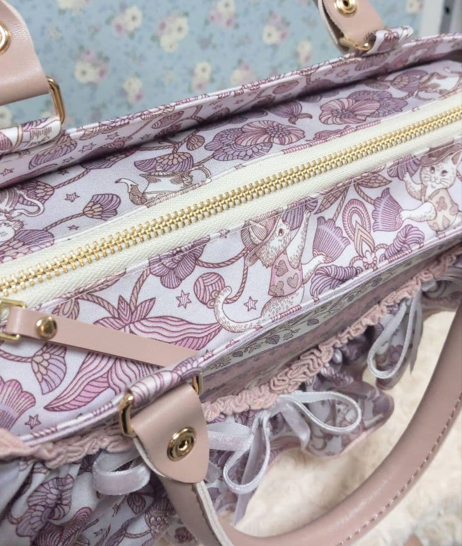 ユ*ィ様 ハンドメイド　ジョリーフルール　ポイズンベリーシーフ　トート&チャーム