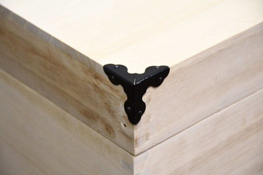 EGK5 未使用保管品 総桐 収納ケース 3段 キャスター付き 押入れ収納