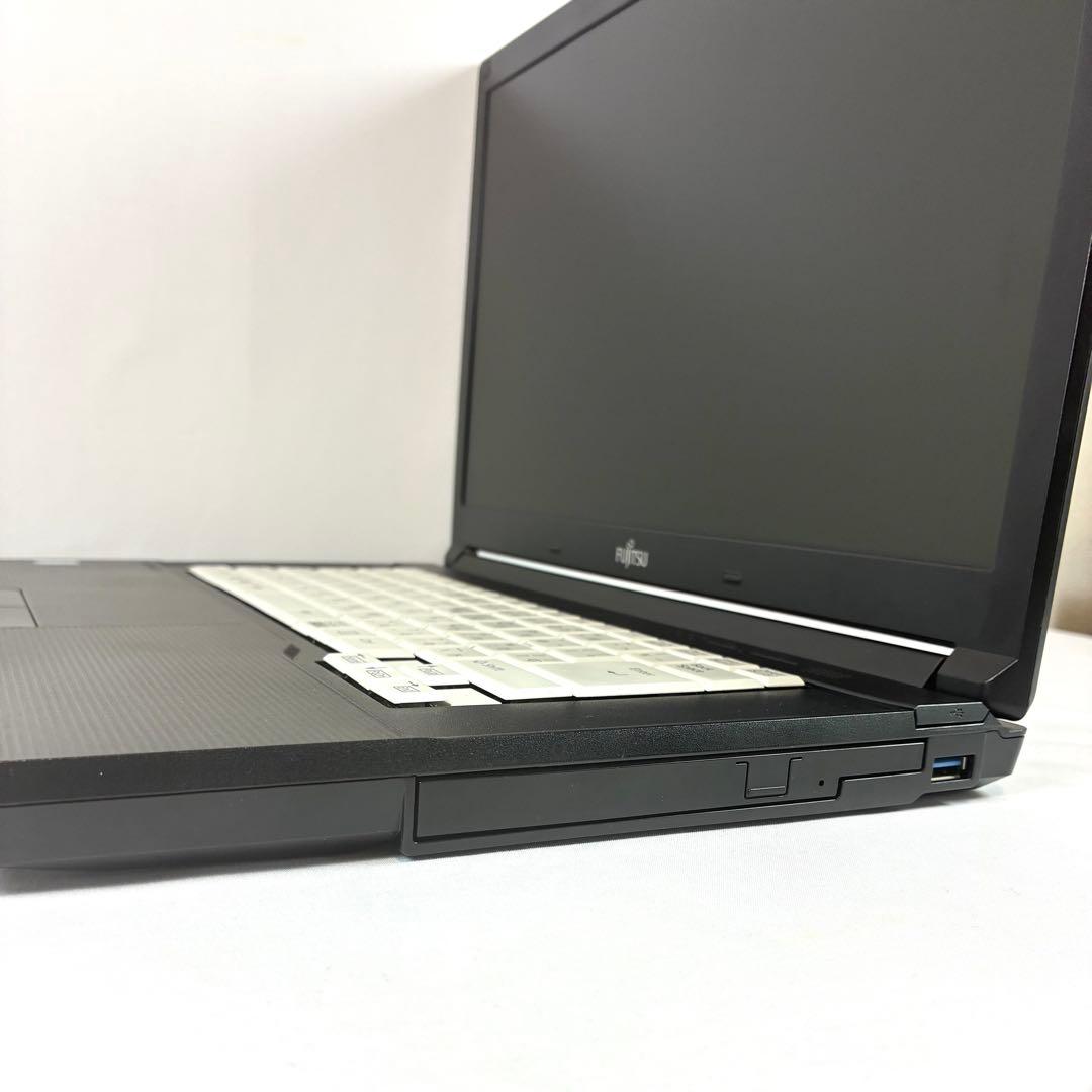 富士通 LIFEBOOK A576P i5 SSD120GB ノートパソコンPC
