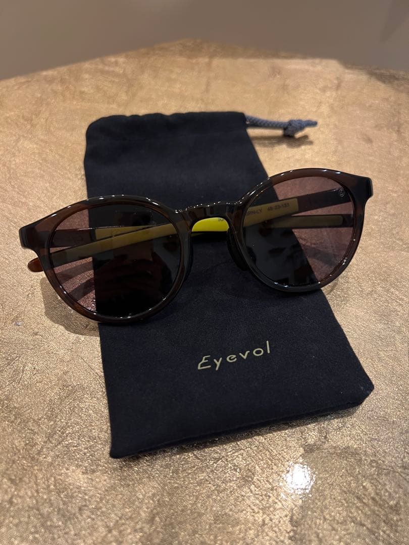 Eyevol サングラス