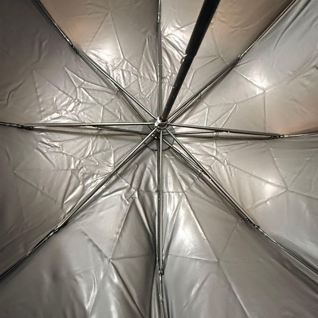 untule アントゥーレ　折りたたみ傘 ベージュと赤のコンビ