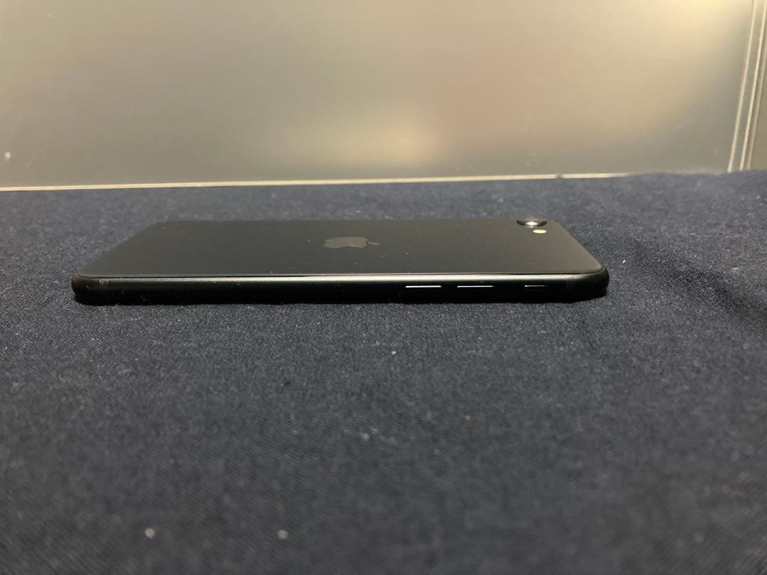 iPhone SE 第3世代 256GB SIMフリー