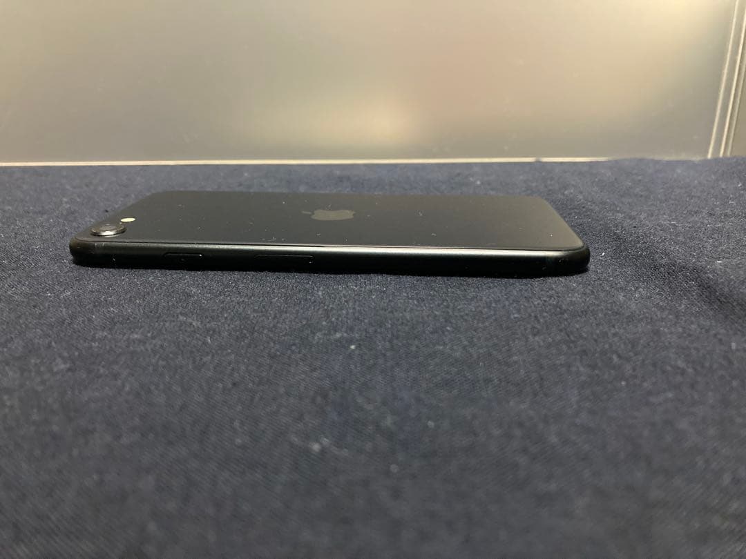 iPhone SE 第3世代 256GB SIMフリー