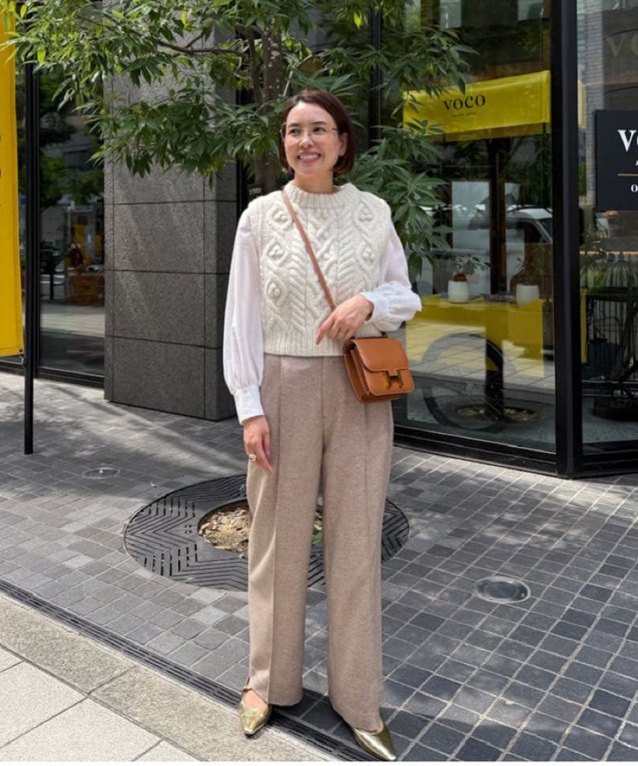 OHGA KNIT VEST ホワイト白　オーガ　ニットベスト　ケーブルニット