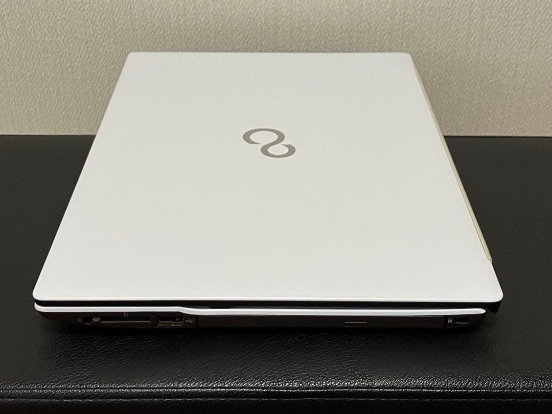 富士通 LIFEBOOK 10thCore AH45/E 8G NVMe256G