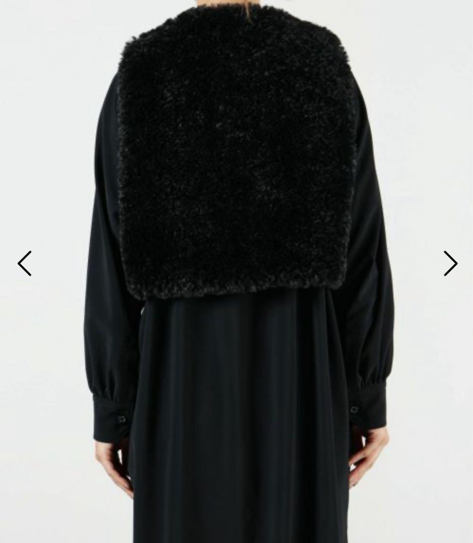 【HYKE(ハイク)】 FAUX SHEARLING CROPPED VEST