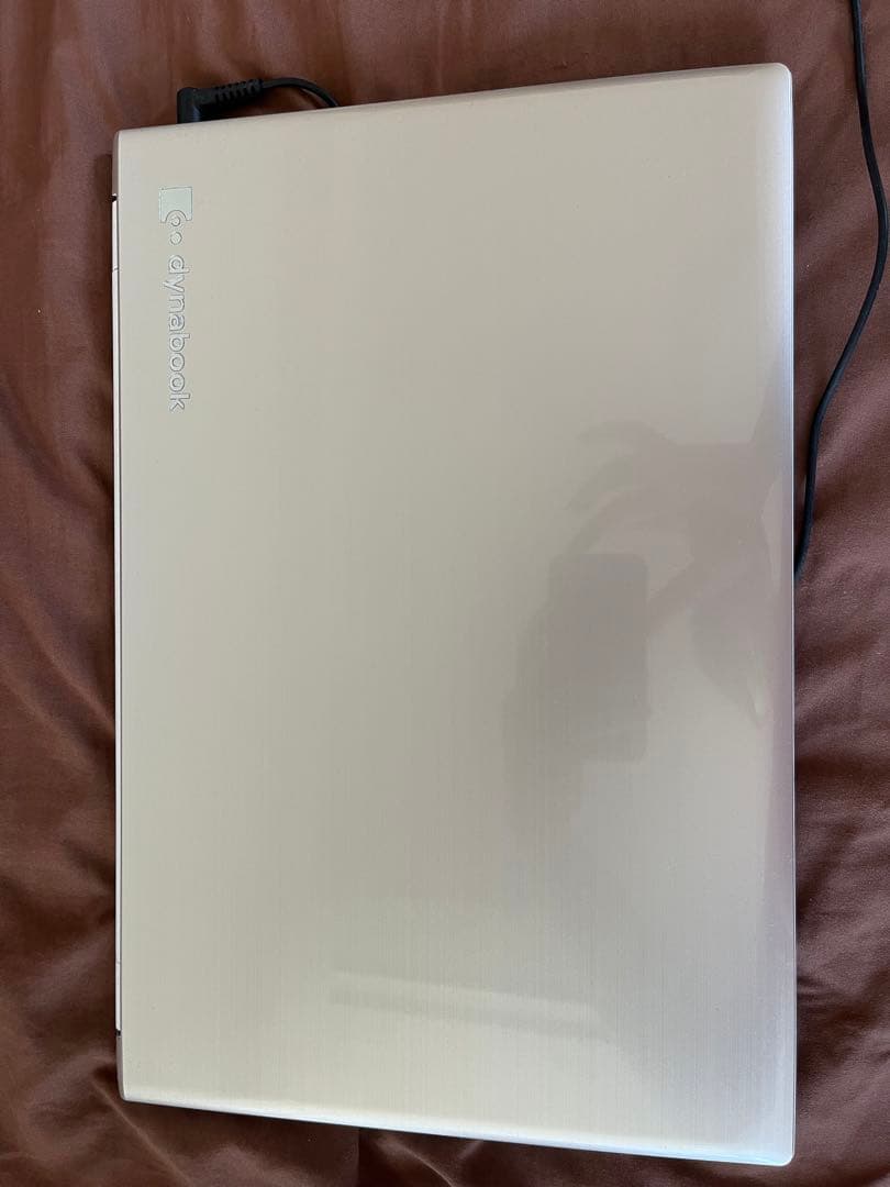 【ほぼ新品】P1T4KPBG [サテンゴールド] dynabook T4 格安