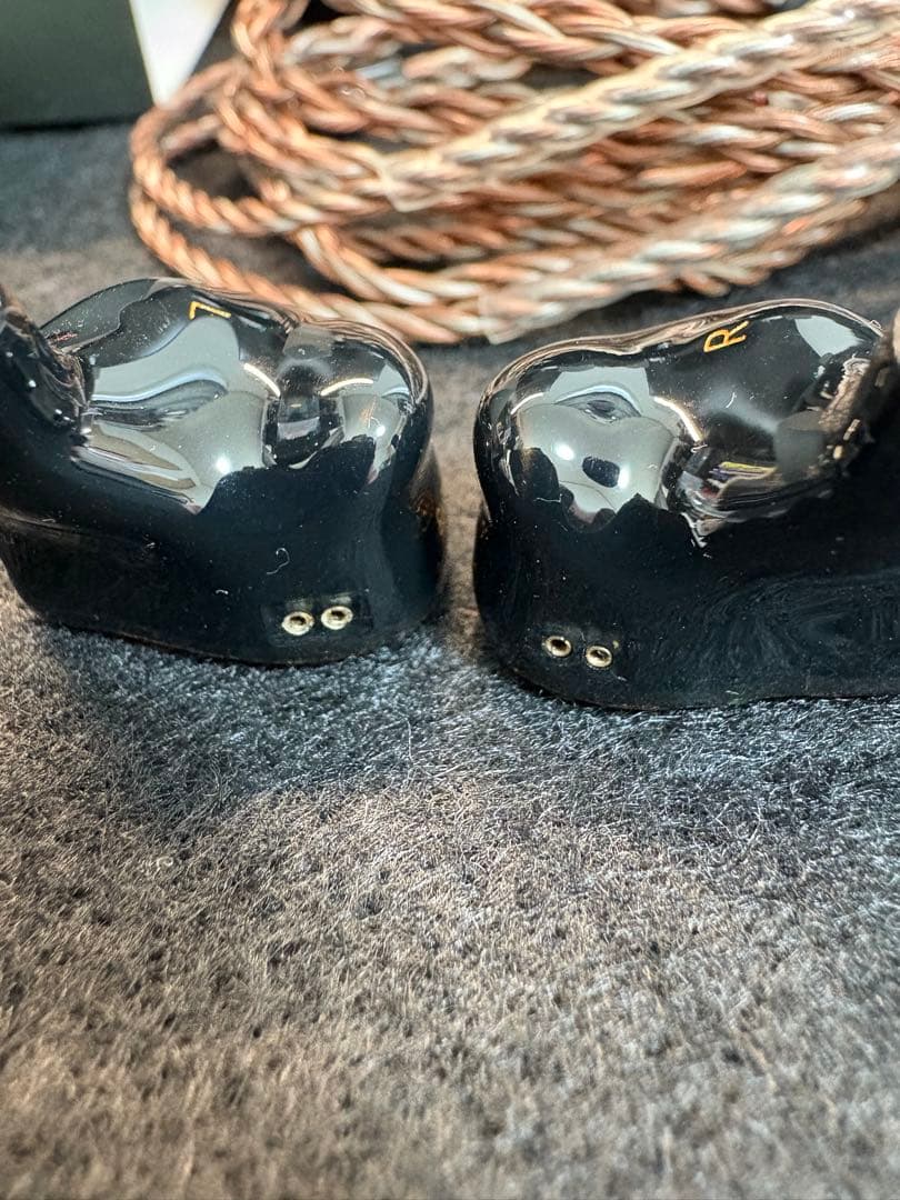 有線イヤホン AFUL performer8