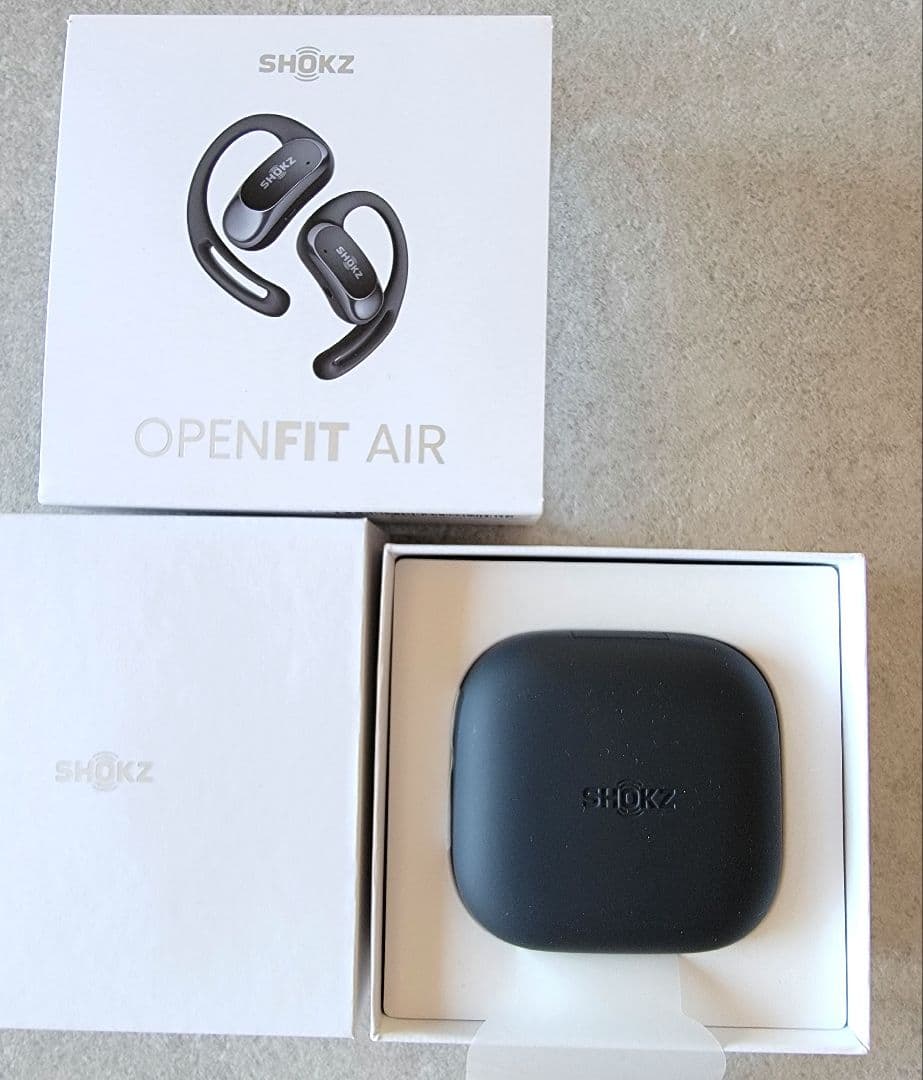 Shokz OpenFit Air ケース付き