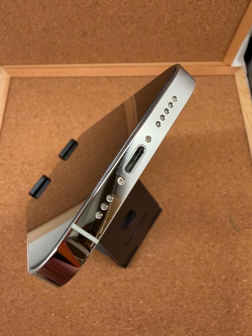 iPhone 13 Pro シルバー 1024 GB バッテリー100%