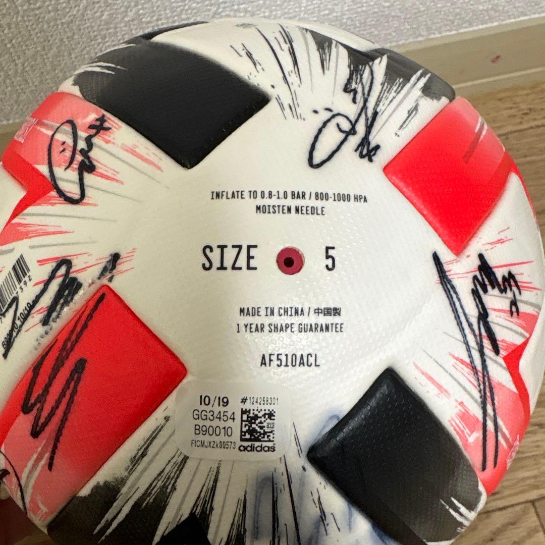 T*@様 adidas サッカーボール ヴィッセル神戸選手サイン入り サイズ5