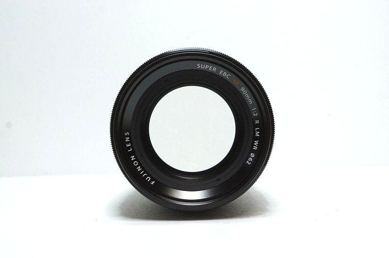 ■ ポートレート◎　富士フィルム XF 90mm F2 R LM WR