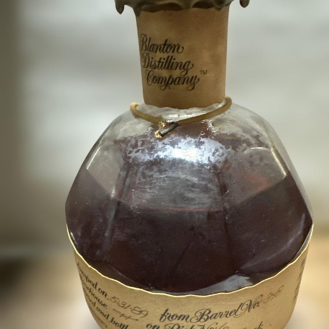 ブラントン・シングルバレル・バーボン・ウイスキー