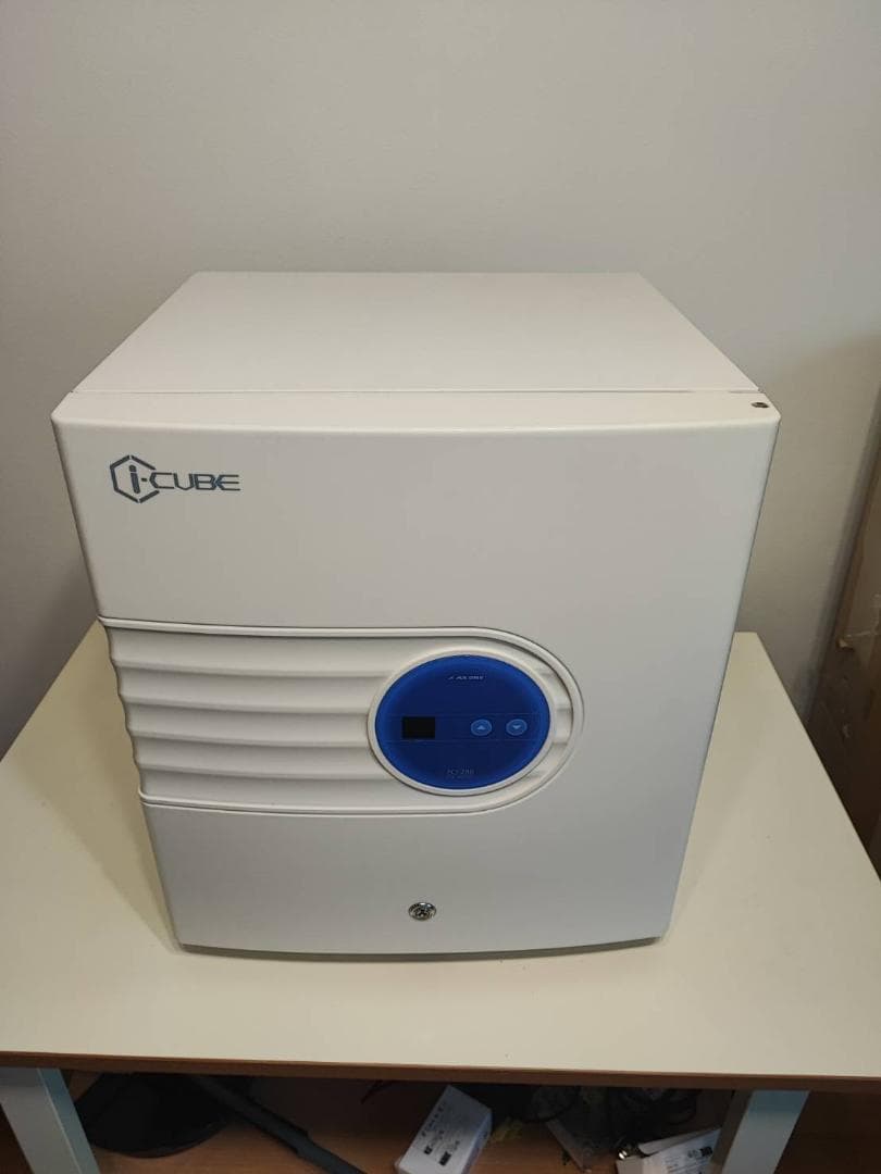 [カスカベル専用] アズワンクールインキュベーターi-CUBE FCI-280