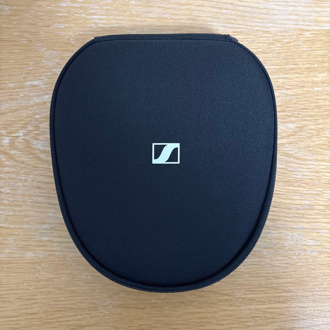 Sennheiser ACCENTUM Plus Wireless 新同品