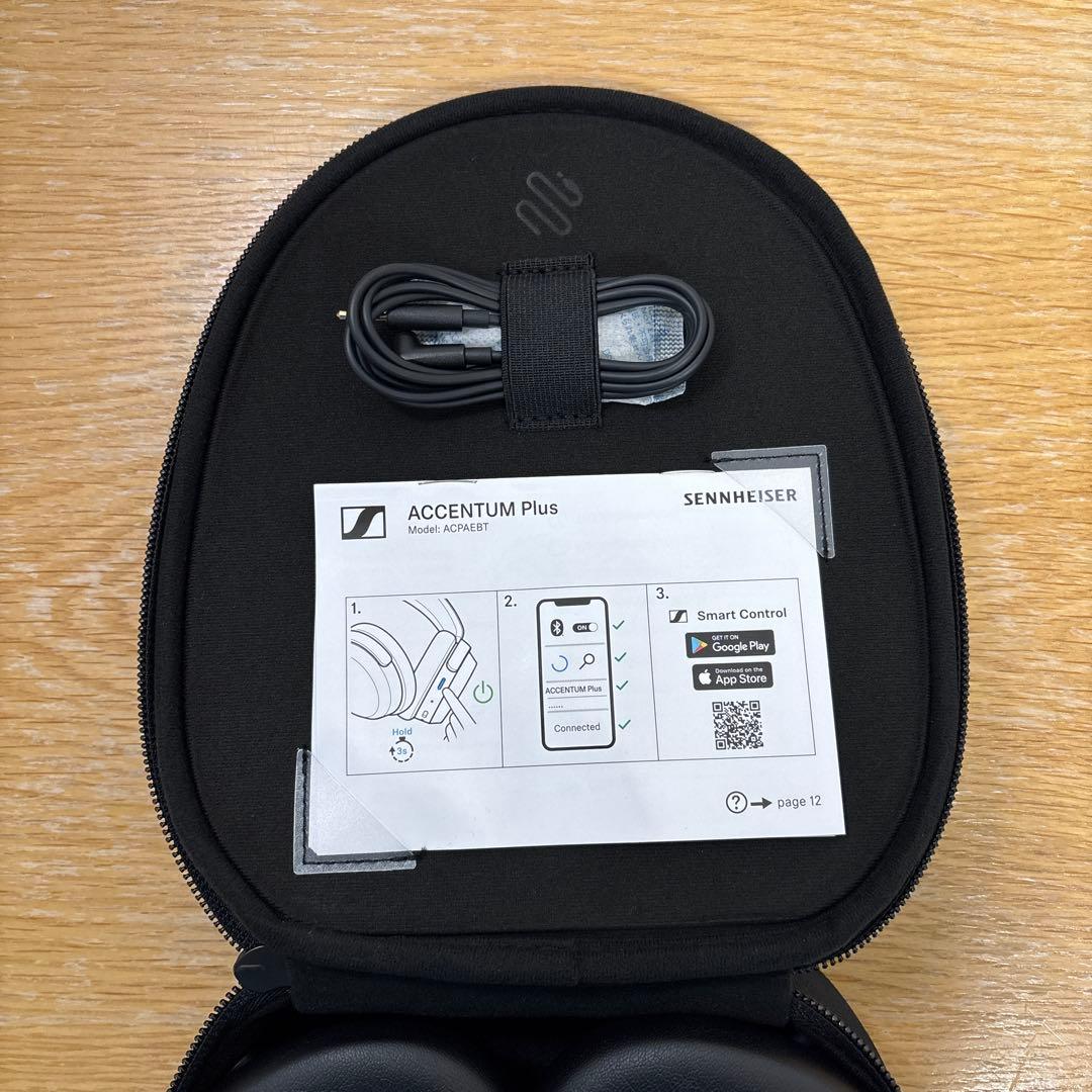 Sennheiser ACCENTUM Plus Wireless 新同品