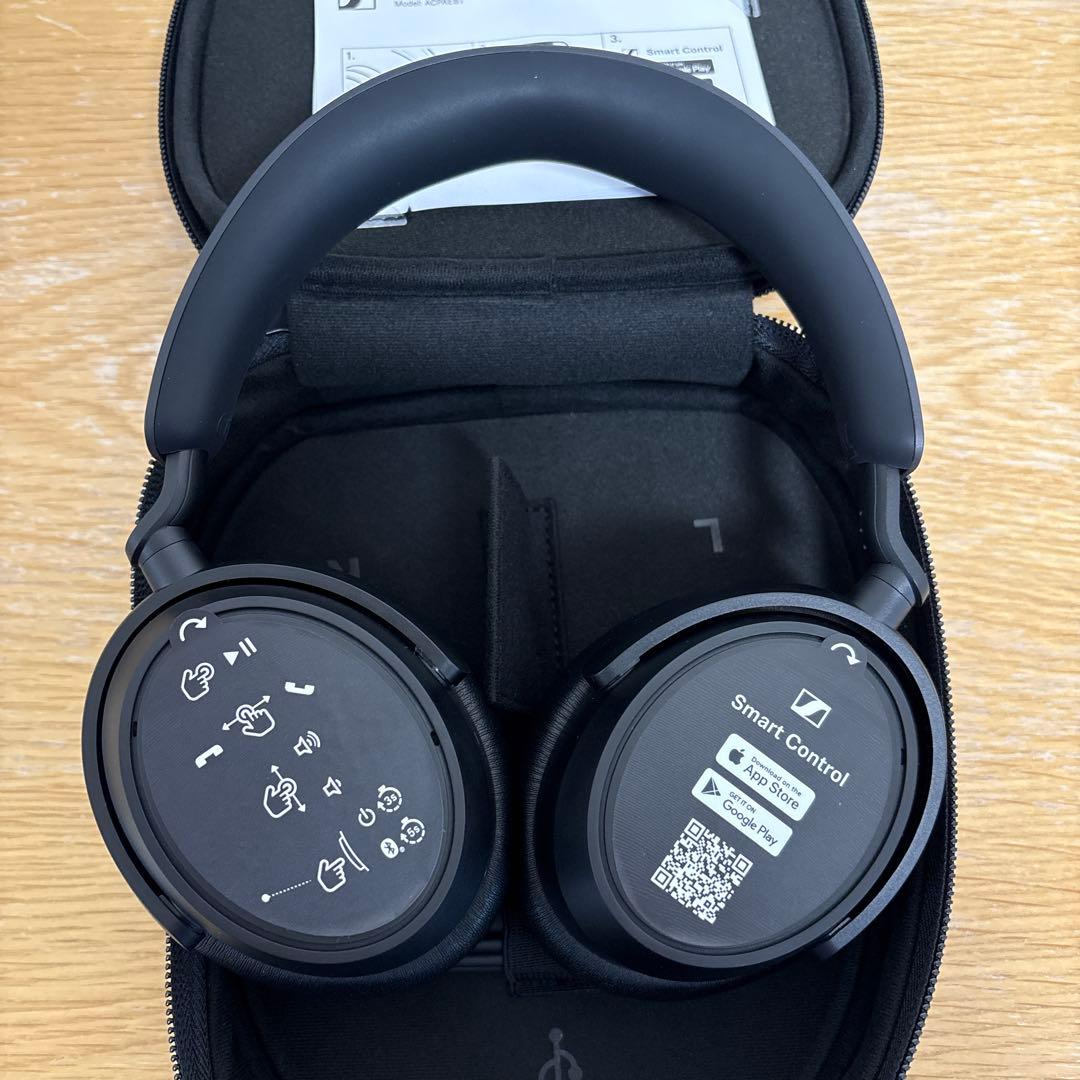 Sennheiser ACCENTUM Plus Wireless 新同品