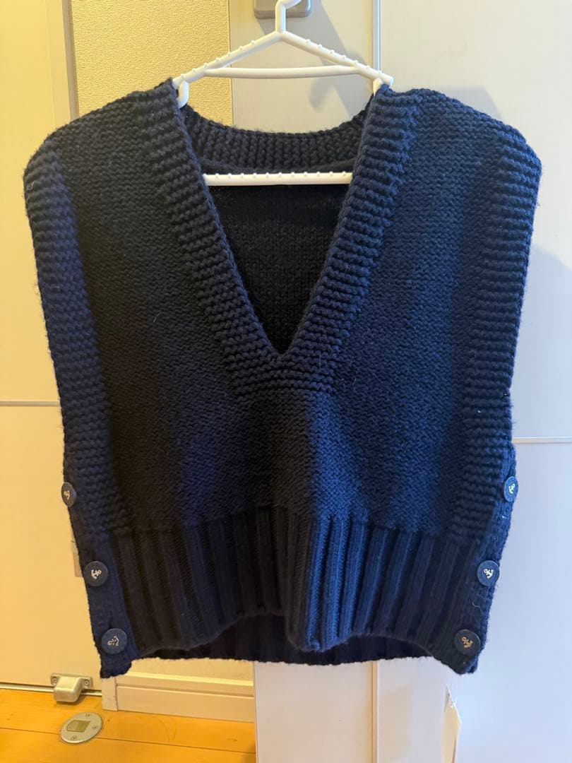 新品未使用品　ジプソフィア gypsohila マリンニットベスト　ネイビー