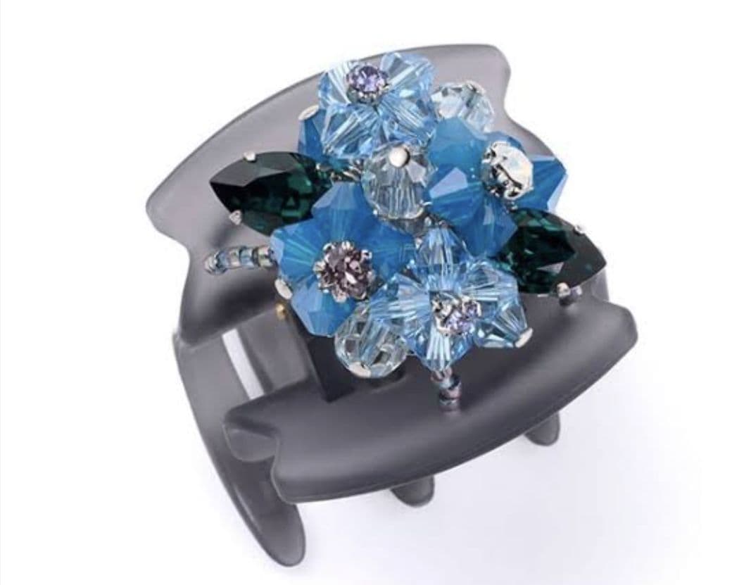 新品未使用　コンプレックスビズ　バースデークリップ　あじさい