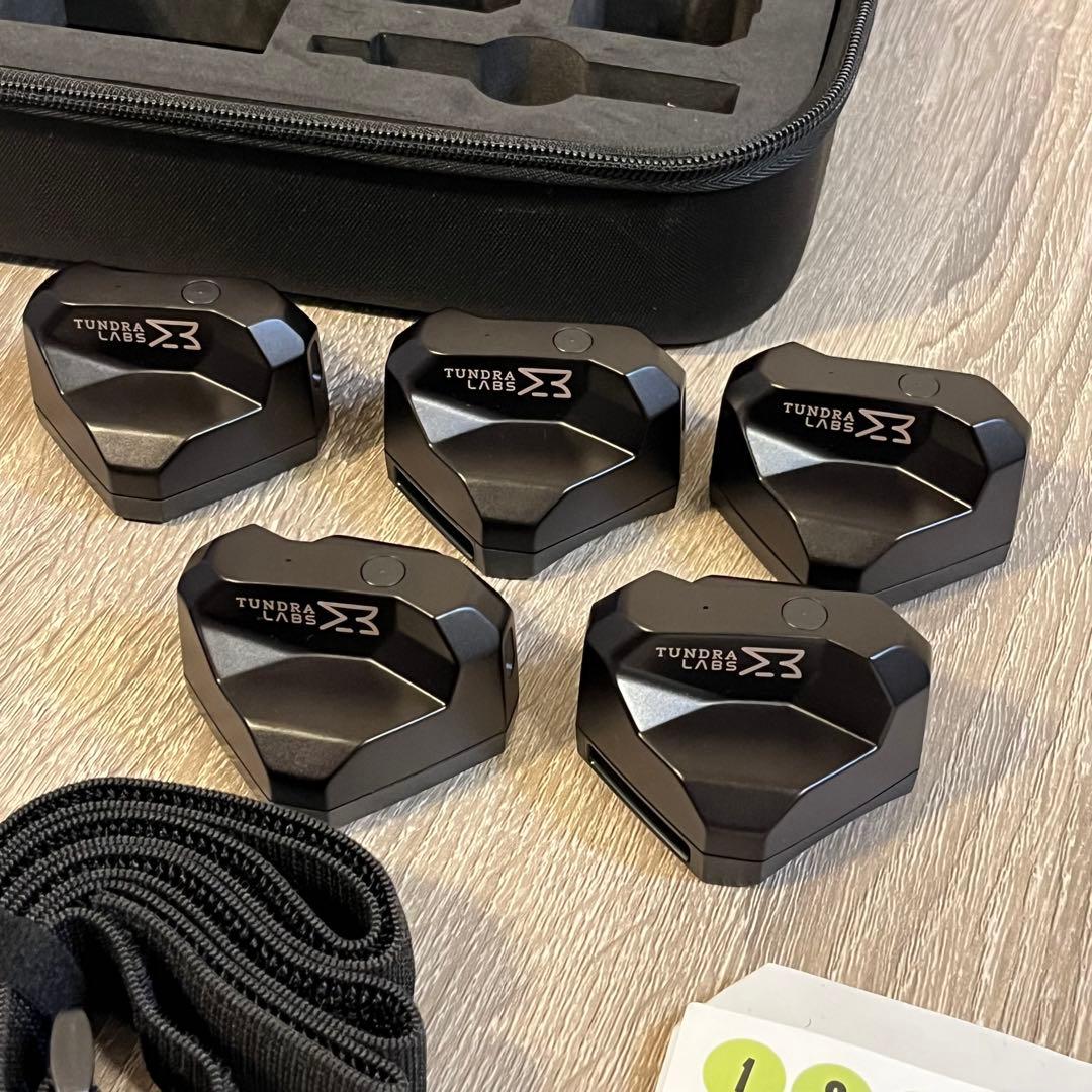 美品Vive Tundra Trackerトラッカー5個＋SW5 ドングル